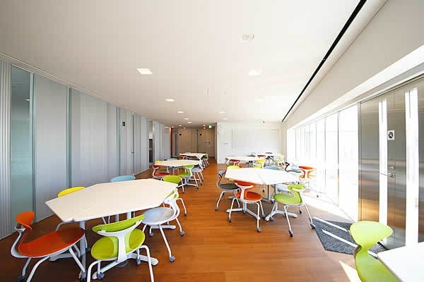 4階 学生ホール