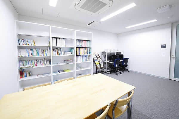 地下1階 キャリア支援室